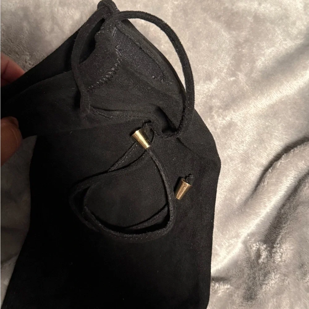 VEPOSE Black Over-the-Knee Boots size 6 U.S